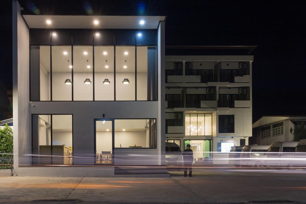 M2 Hotel Пхаяу Экстерьер фото